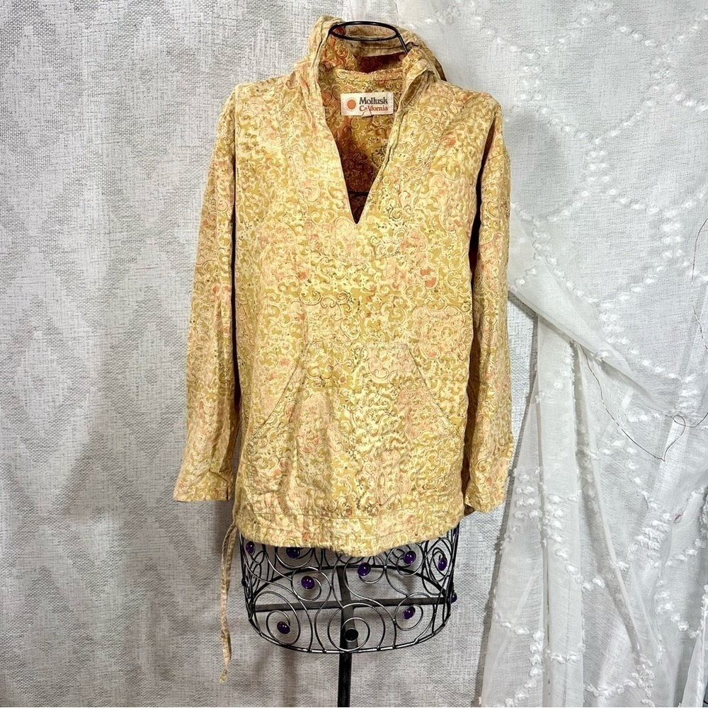 mollusk california mustard yellow paisley hooded pullover size S